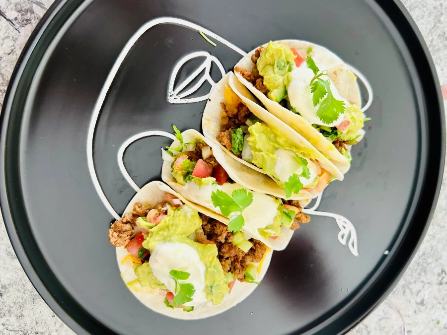 L&L Eatery